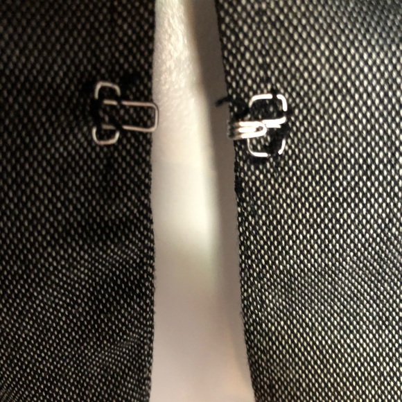 Grey Short Sleeve Business Blazer with Lace Detail - Picture 6 of 8